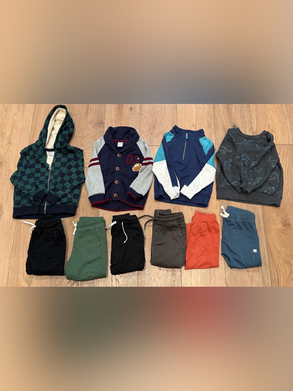 3T Winter Clothing Bundle (Sweatshirts, Pants)